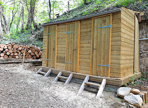 toilettes sèches cabane en bois parc vanciaventure lyon