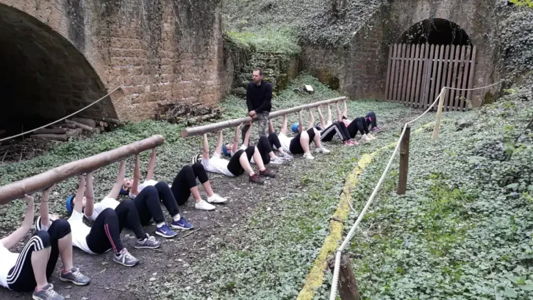 parcours du combattant au fort de vancia au nord de Lyon