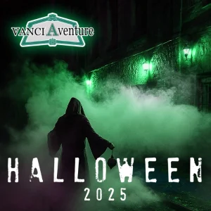 silhouette dans le brouillard devant le fort de vancia pour halloween 2025